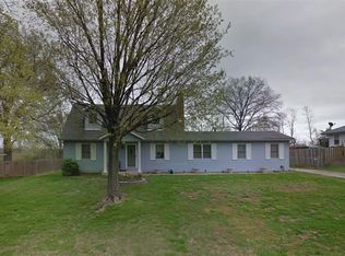 6056 Oakville Ter, Saint Louis, MO 63129