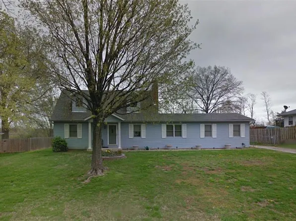 6056 Oakville Ter, Saint Louis, MO 63129