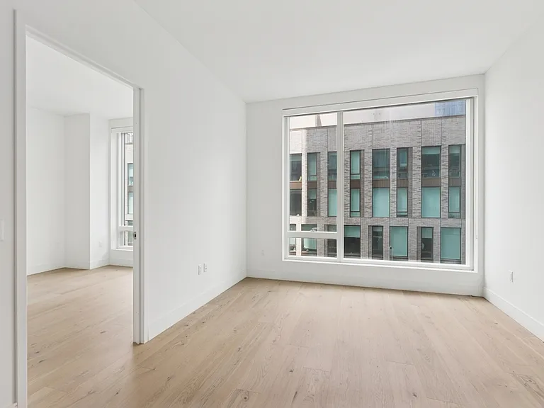 312 W 43rd St #3129H — Photo 1
