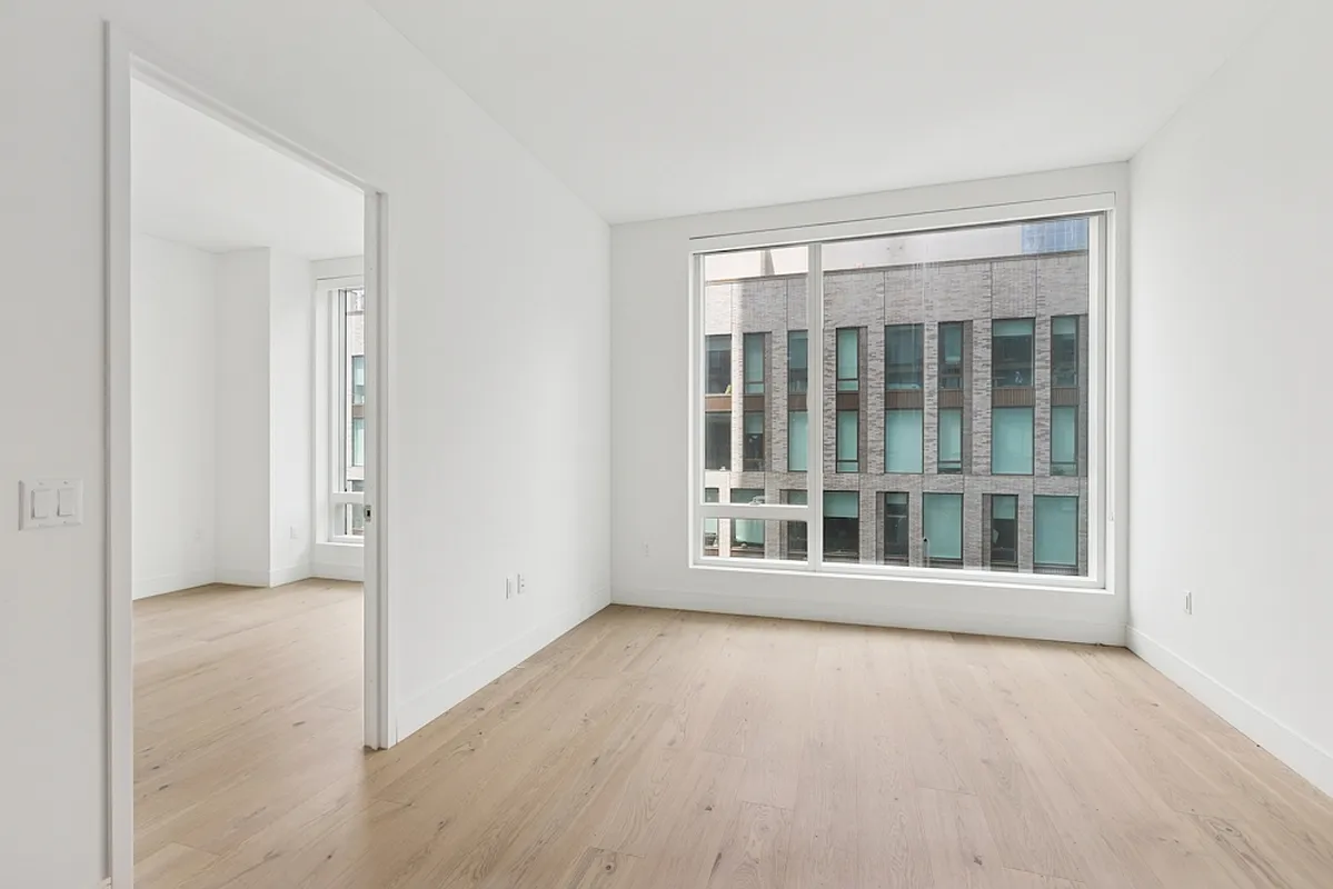 312 West 43rd Street 312-09H