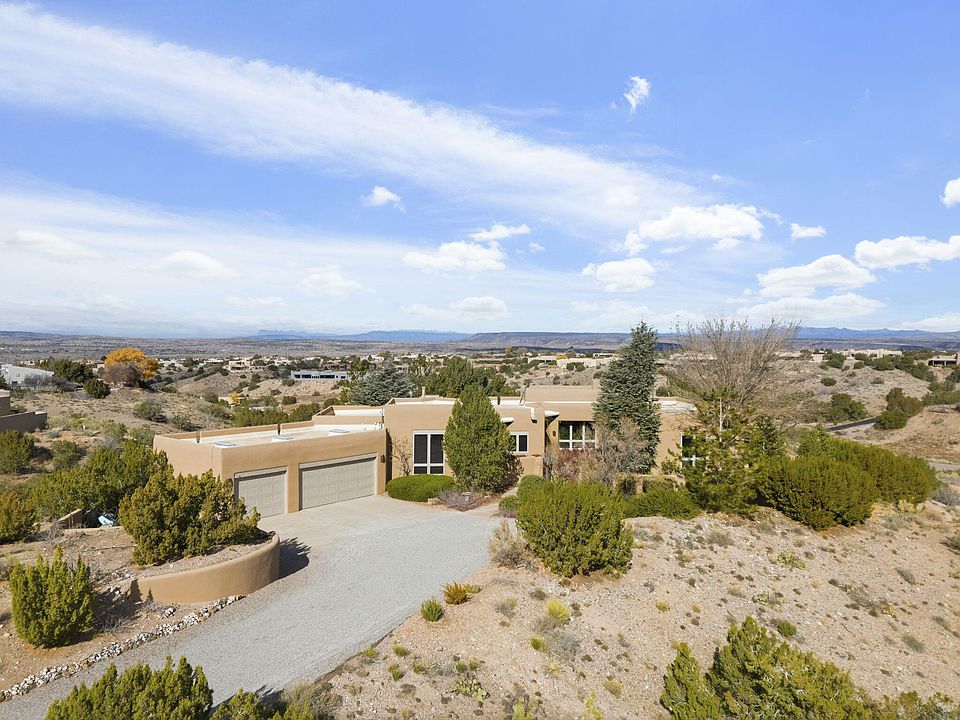 1st image of 34 Vista Sandia Ct