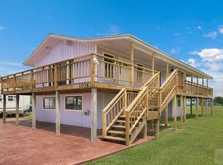 1036 Sage Rd, Crystal Beach, TX 77650