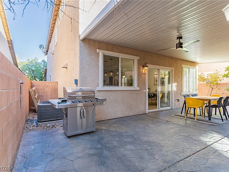 1041 Chestnut Chase St — Photo 29