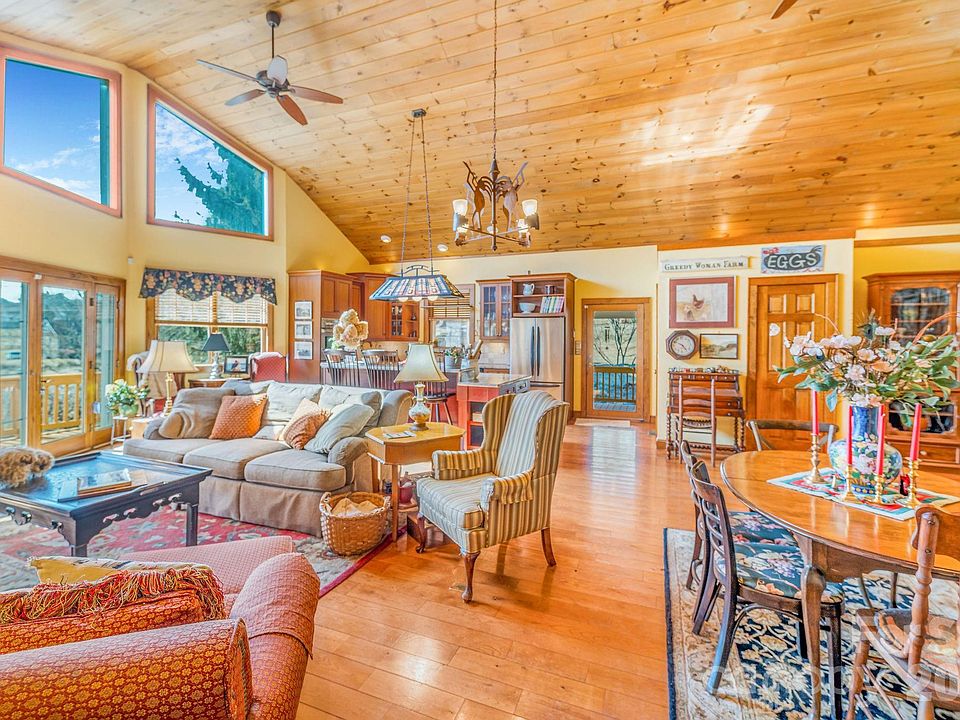 28th image of this home