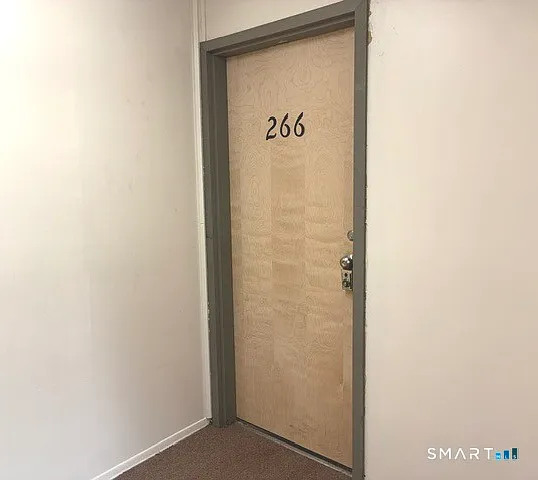 1 bed, 1.0 bath, 563 sqft, $1,450 — Photo 3