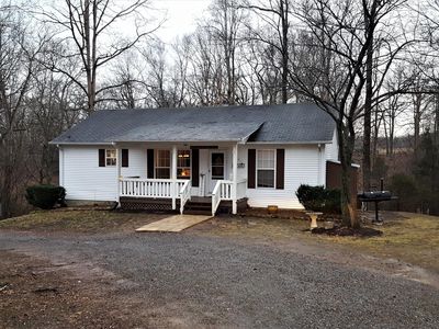 1036 White Rd, Bon Aqua, TN, 37025