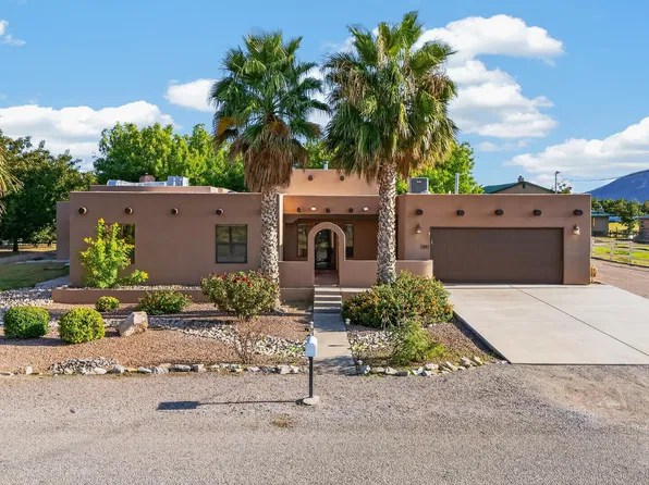 441 Hayride Rd, Las Cruces, NM 88007