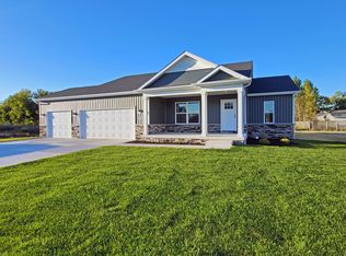 4844 Richard Dr, Lowell, IN