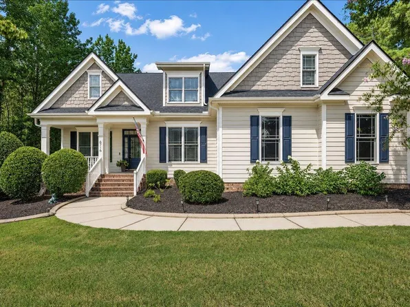 6716 Stepherly Way, Holly Springs, NC 27540