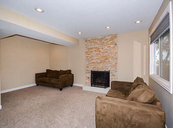 4th image of 1706 W Shirra Ct