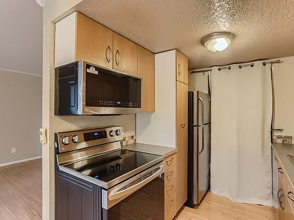 2nd image of 6734 112th Ave NE #A8