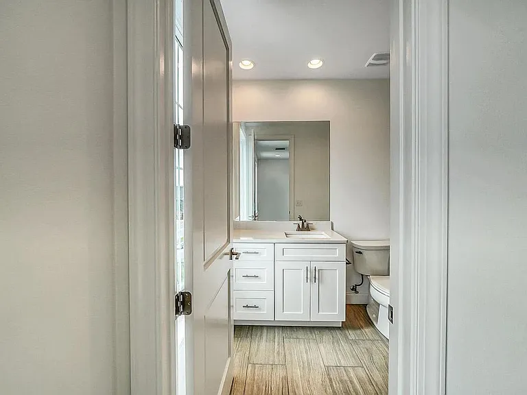 22 Roundwood Dr #294 — Photo 18