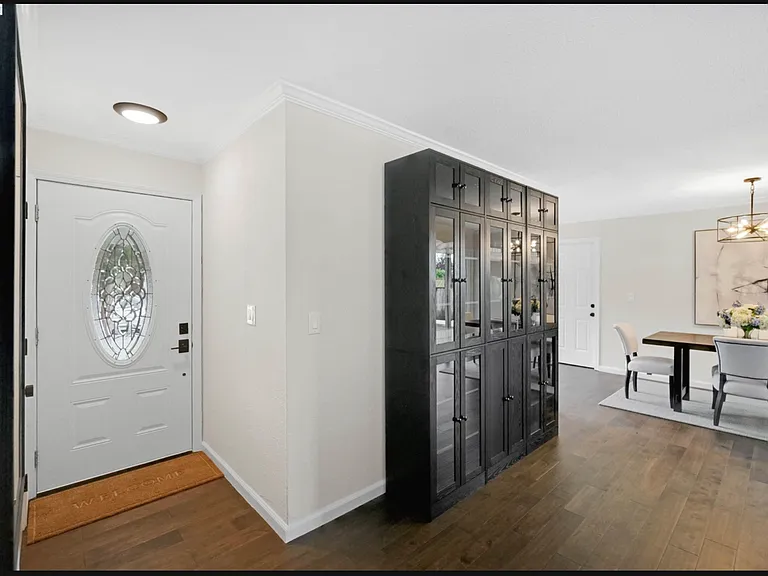 7 Newhall St — Photo 12