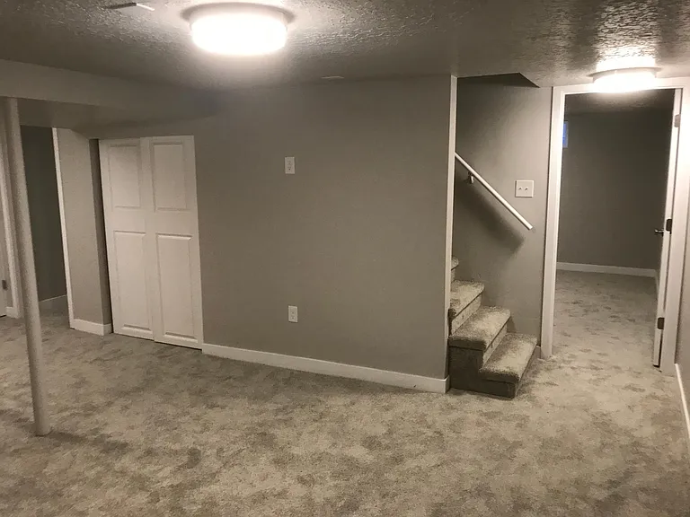 776 N 1300 W — Photo 15