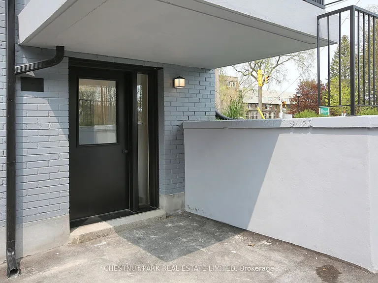 1450 Avenue Rd #1 — Photo 15