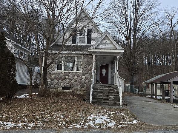 15 McLane St