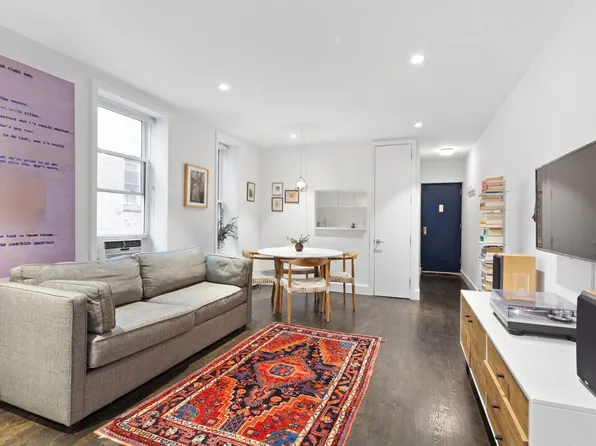 355 Saint John's Place image 1 of 4