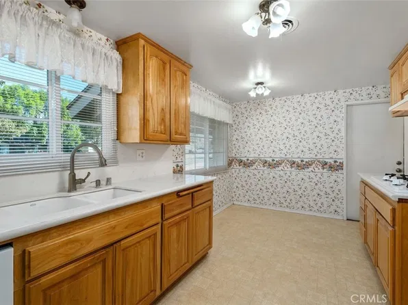 2736 E Coolidge Ave, Orange, CA 92867