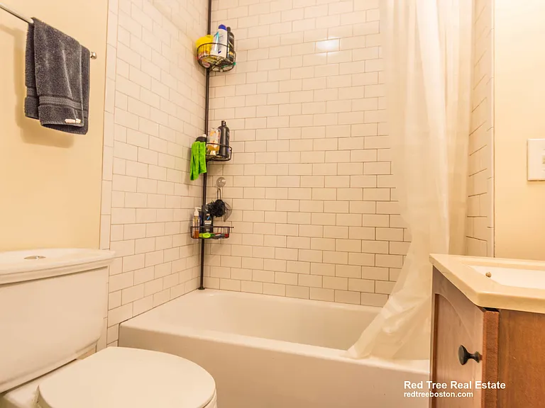 18 Cobden St — Photo 6