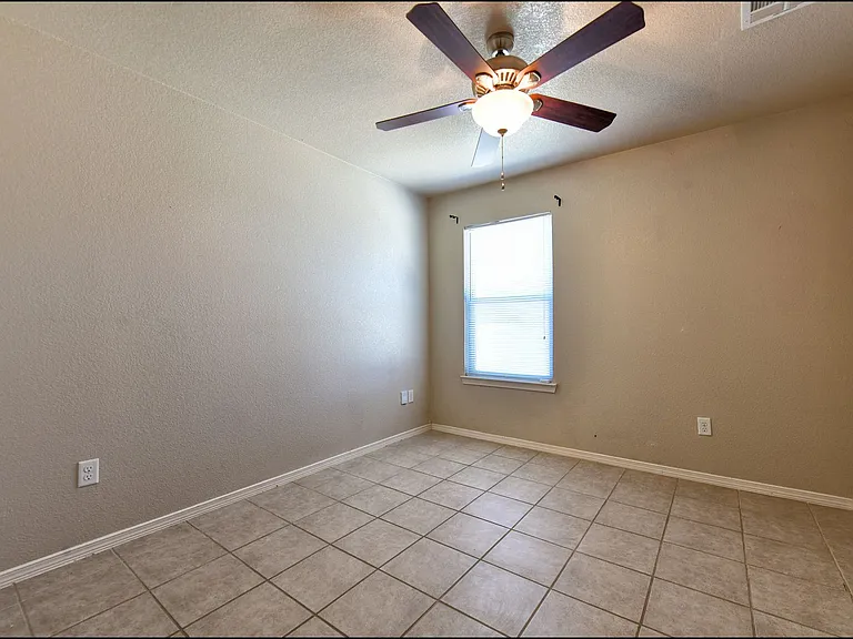 7351 Burntside Ln — Photo 22
