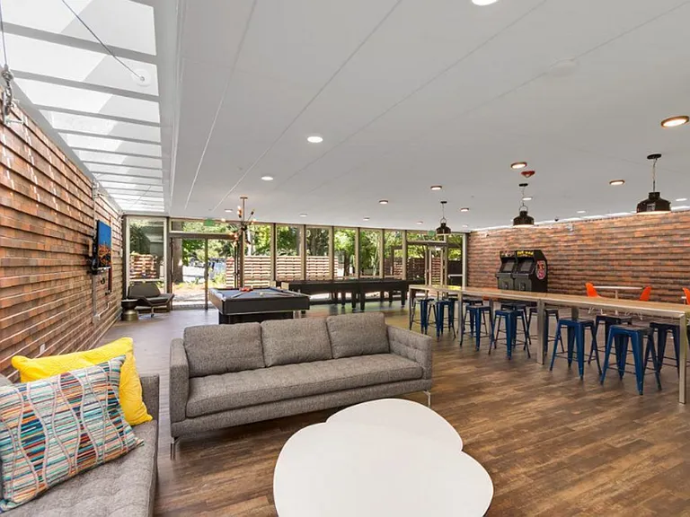 MOD Apartments — Photo 11