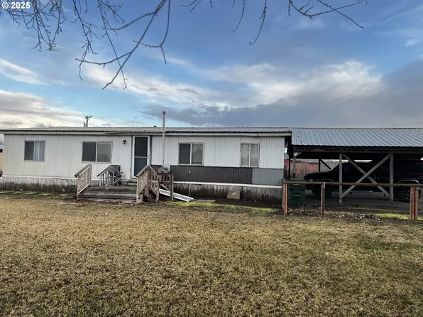 80617 Wagon Wheel Loop, Irrigon, OR 97844