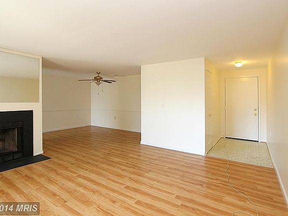 5th image of 18040 Chalet Dr #15-203
