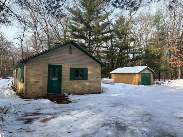 19248 Caberfae Hwy, Wellston, MI 49689