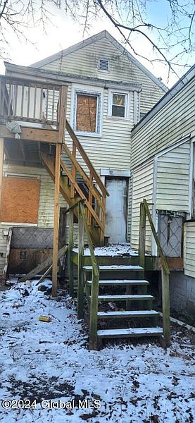 4th image of 621 2nd Street