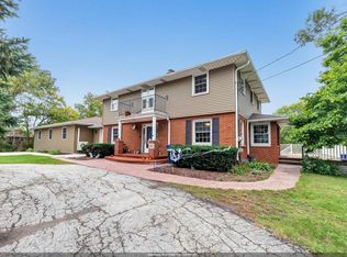 2839 S Broadway St, Green Bay, WI 54304