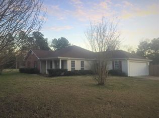 339 Morgan Dr, Terry, MS 39170