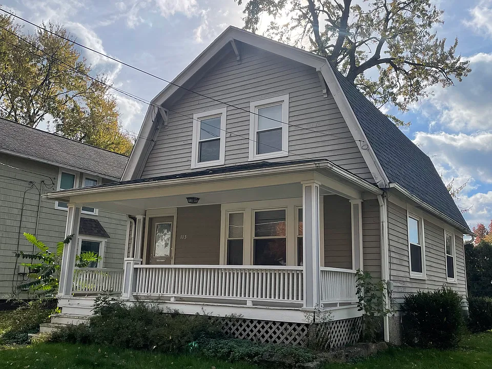 115 E North St