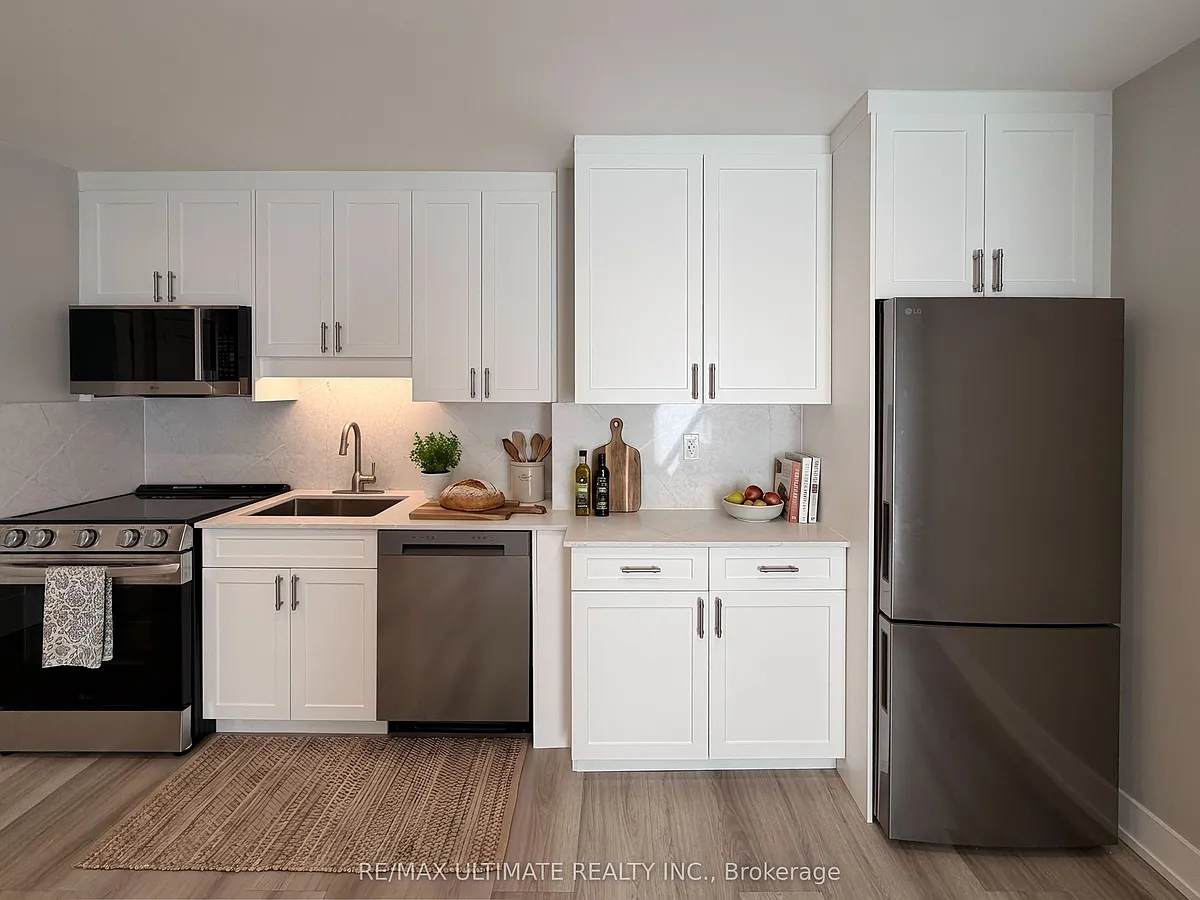 Building Photo - 699 Balliol St #303