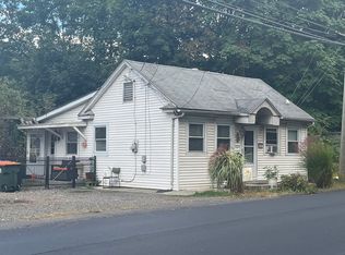 420 Cook Ave, Meriden, CT 06451