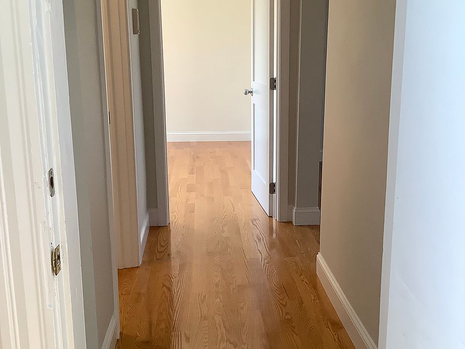 1st image of 421 Salem St #2B