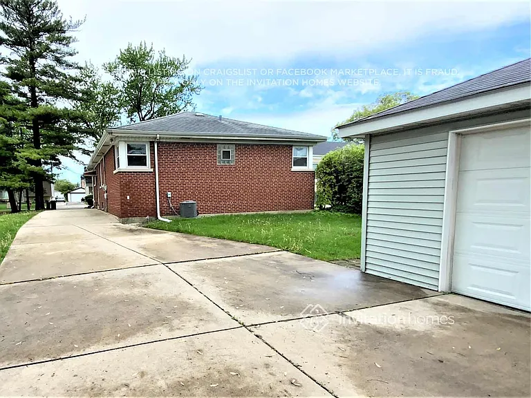 1459 Heidorn Ave — Photo 10