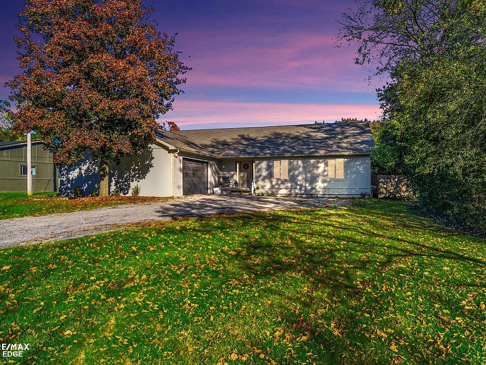 1st image of 23516 Middlebelt Rd