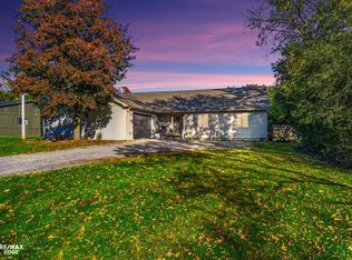 23516 Middlebelt Rd, Farmington Hills, MI 48336
