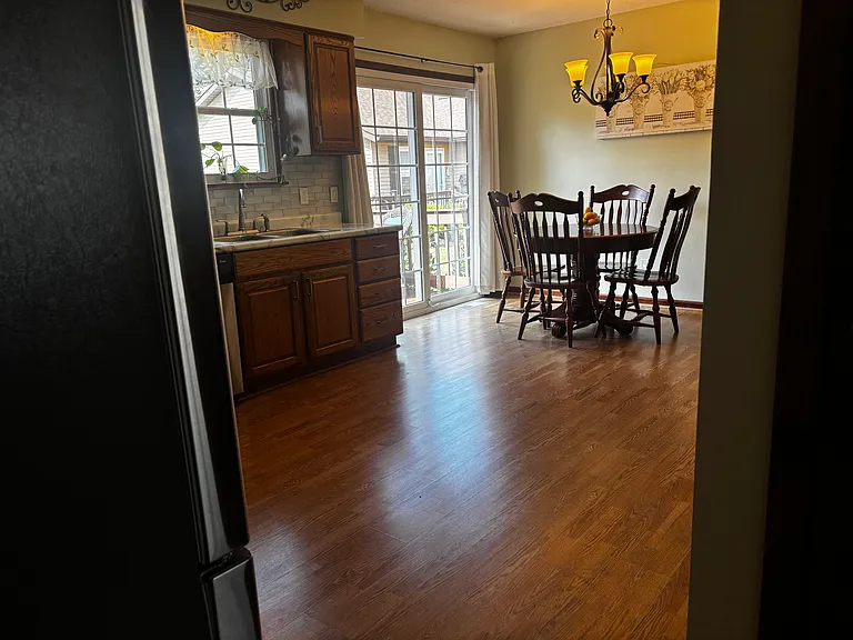 4 Edith Ct — Photo 22