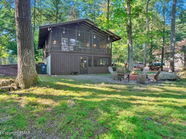 114 Crest Dr, Lake Harmony, PA 18624