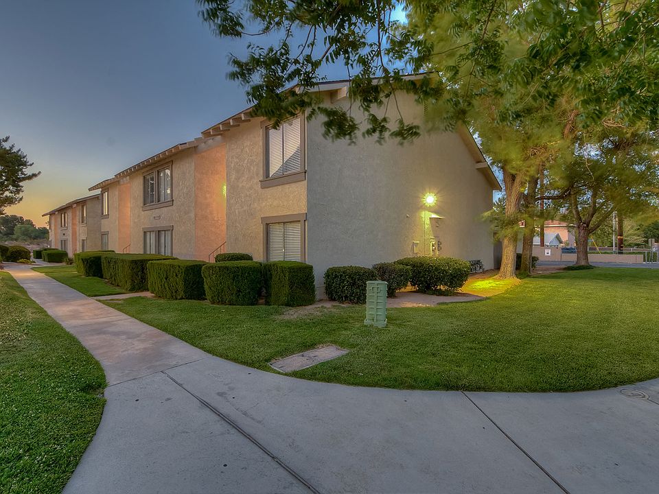 Fairway Manor Apartment Homes