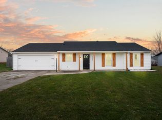 926 N Seminary St, Roanoke, IN 46783