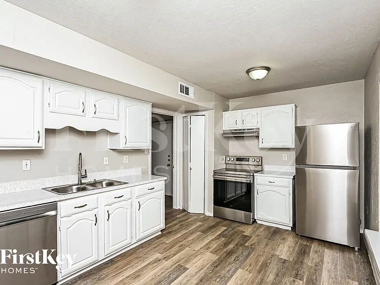 2805 Galemeadow Dr — Photo 7