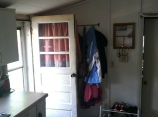 8 S Lake St, Grant, MI 49327