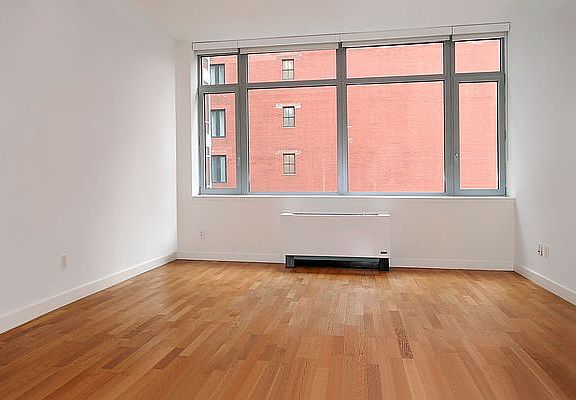 3rd image of 88 Leonard St APT 413