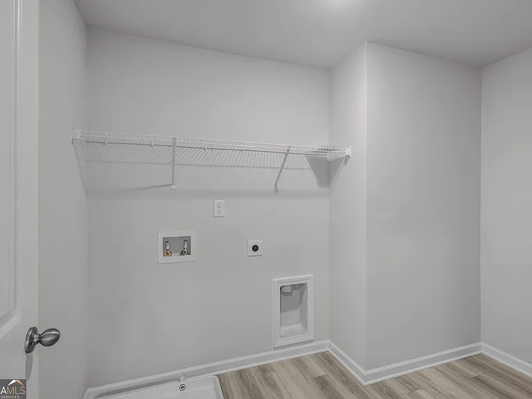2000 Carolyn Dixon Way — Photo 44