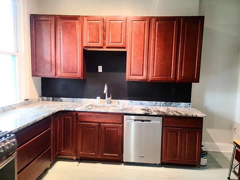 2822 Saint Paul St — Photo 8