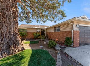 1274 Saint Alberts Dr, Reno, NV 89503