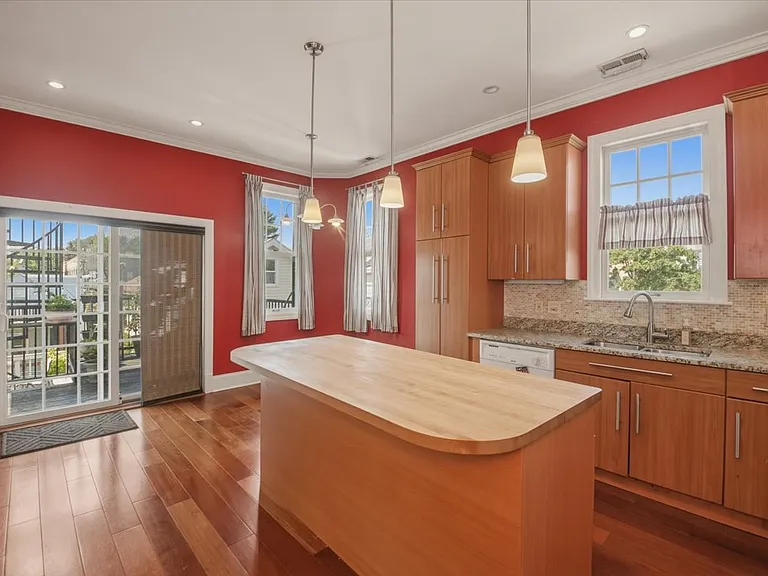 2720 W Chanay St #2 — Photo 6