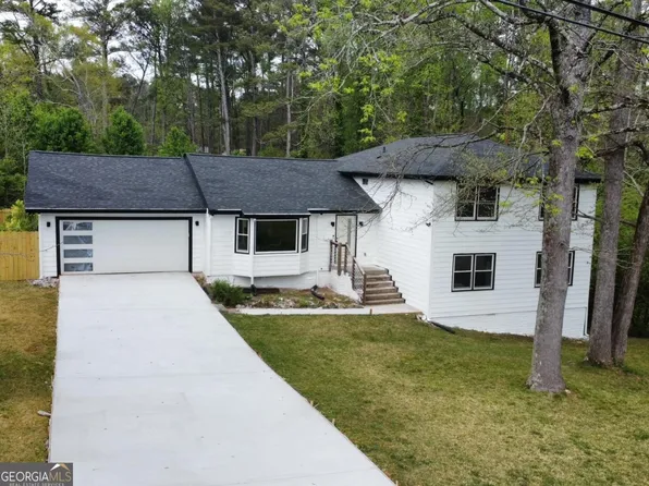 3950 Veracruz Ct, Decatur, GA 30034